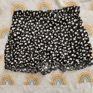 Anthropologie Maeve Large Black White Cherry Pull On Summer Shorts